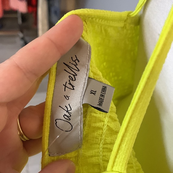 [Oak & Trellis] Neon Smocked Tank Top - Size XL NWT - Picture 4 of 4